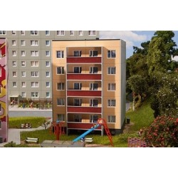 HLM