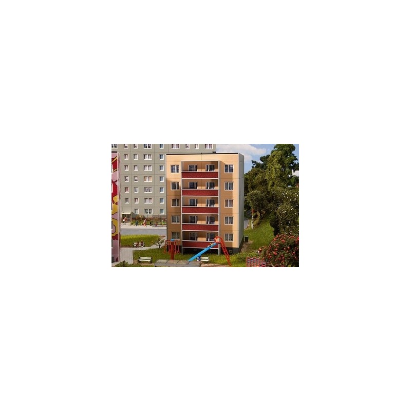 HLM