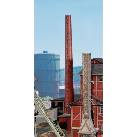 CHEMINÉE D'USINE