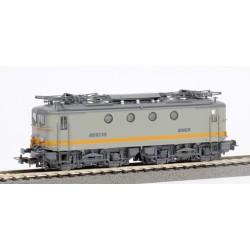 BB8239