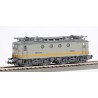BB8239