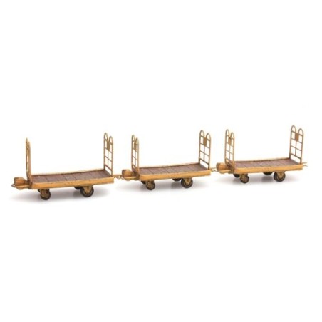 CHARIOTS