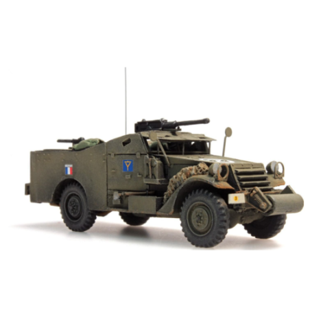 SCOUT CAR M3A1