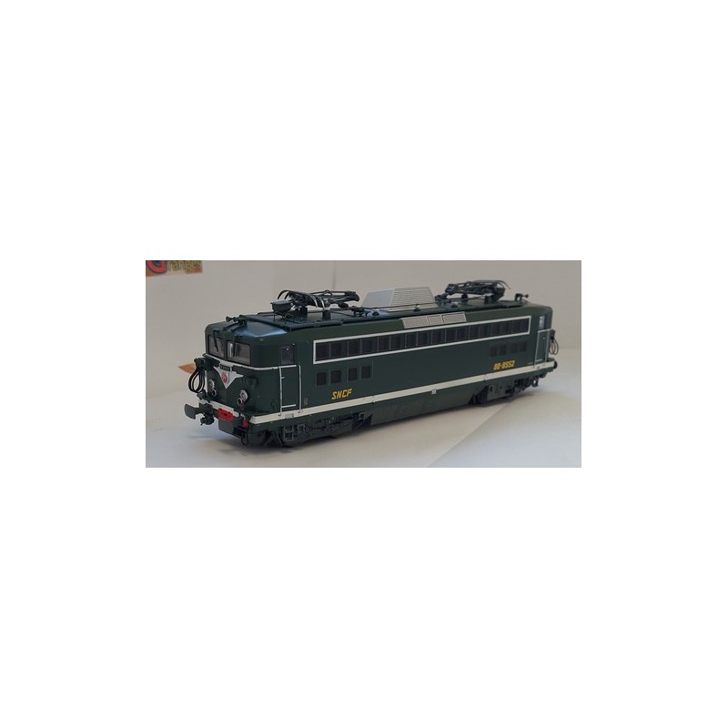 BB8522