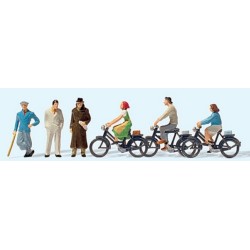 PASSANTS ET CYCLISTES