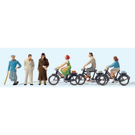 PASSANTS ET CYCLISTES