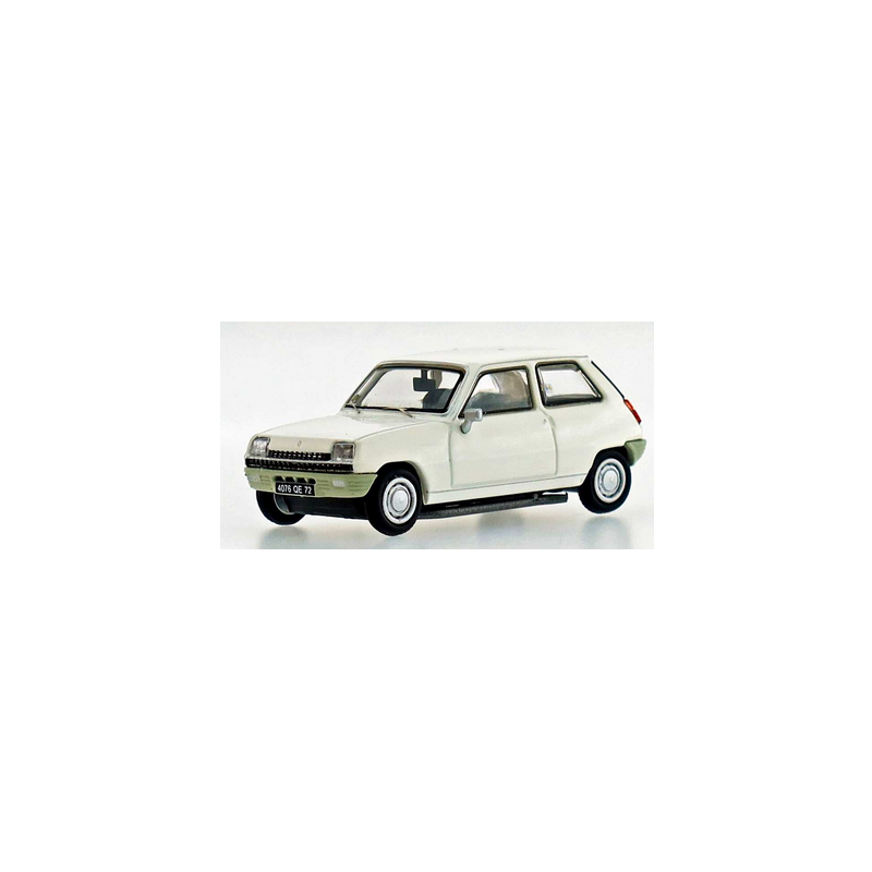 RENAULT R5
