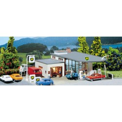 STATION SERVICE