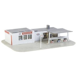 STATION SERVICE